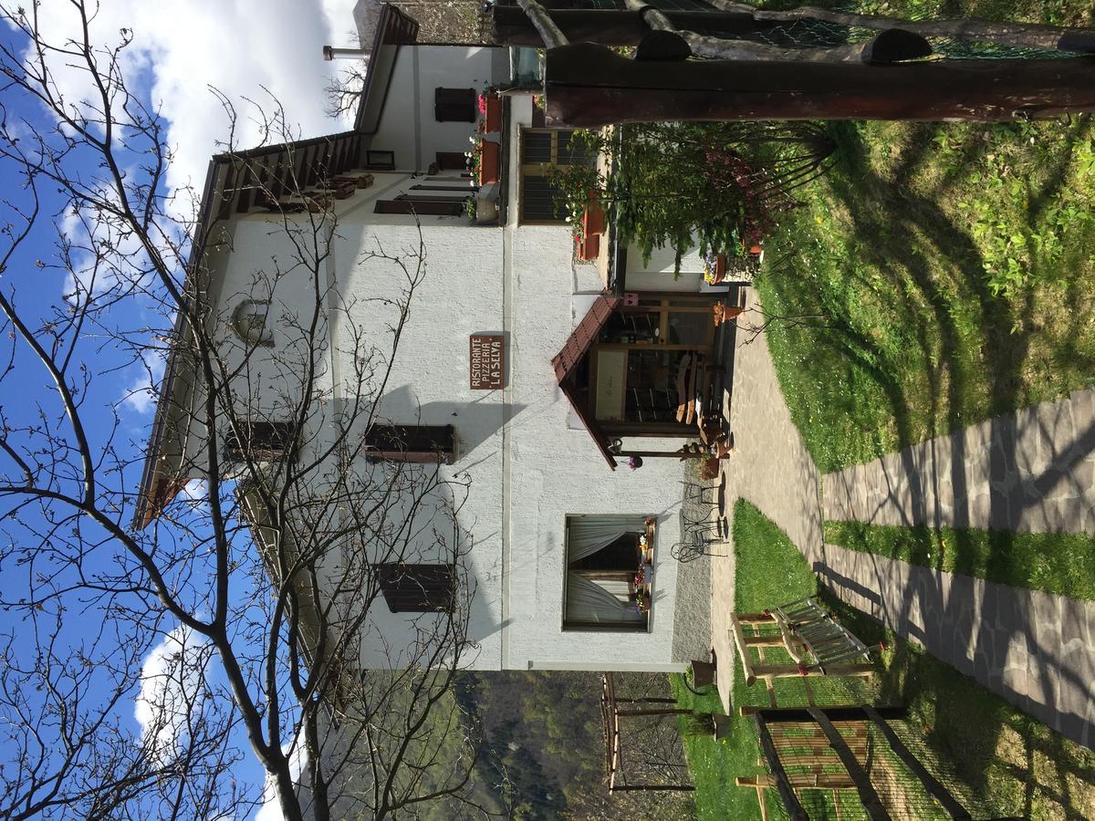 Albergo Ristorante La Selva Orsigna Luaran gambar